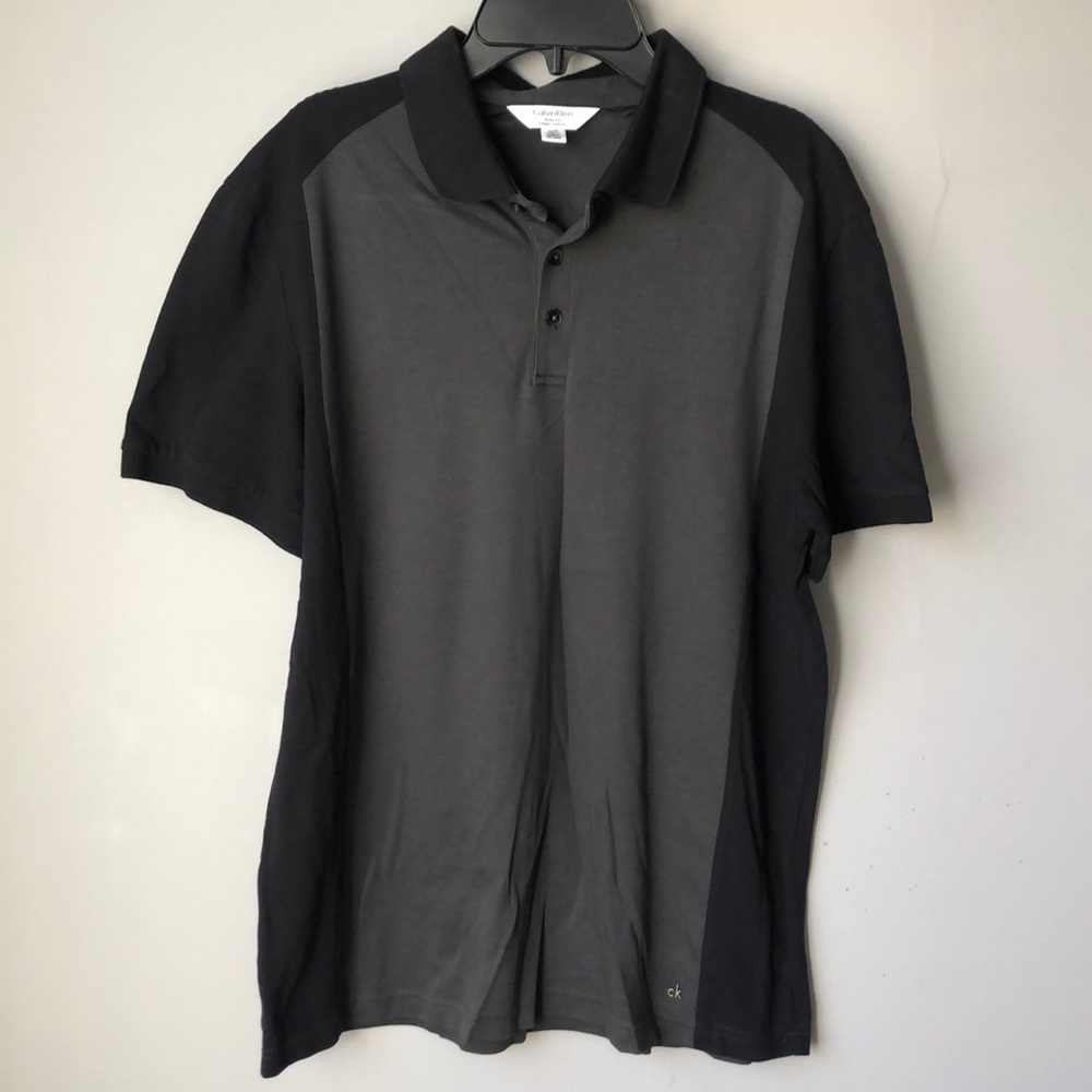 Men’s Calvin Klein Polo Size Large